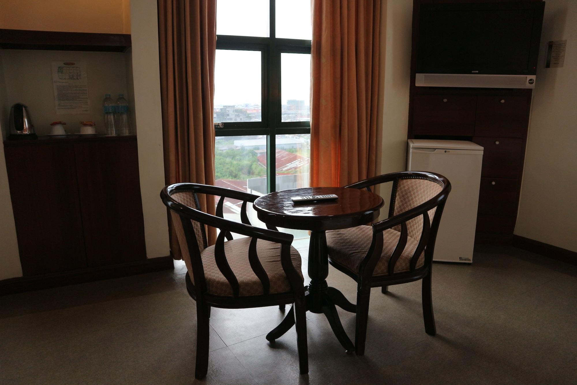 Iloilo Business Hotel Ngoại thất bức ảnh